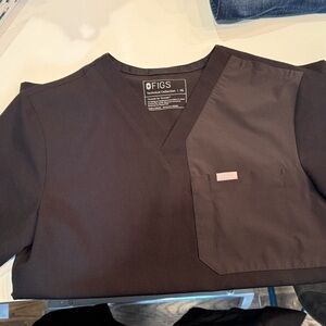FIGS Black Scrub Top